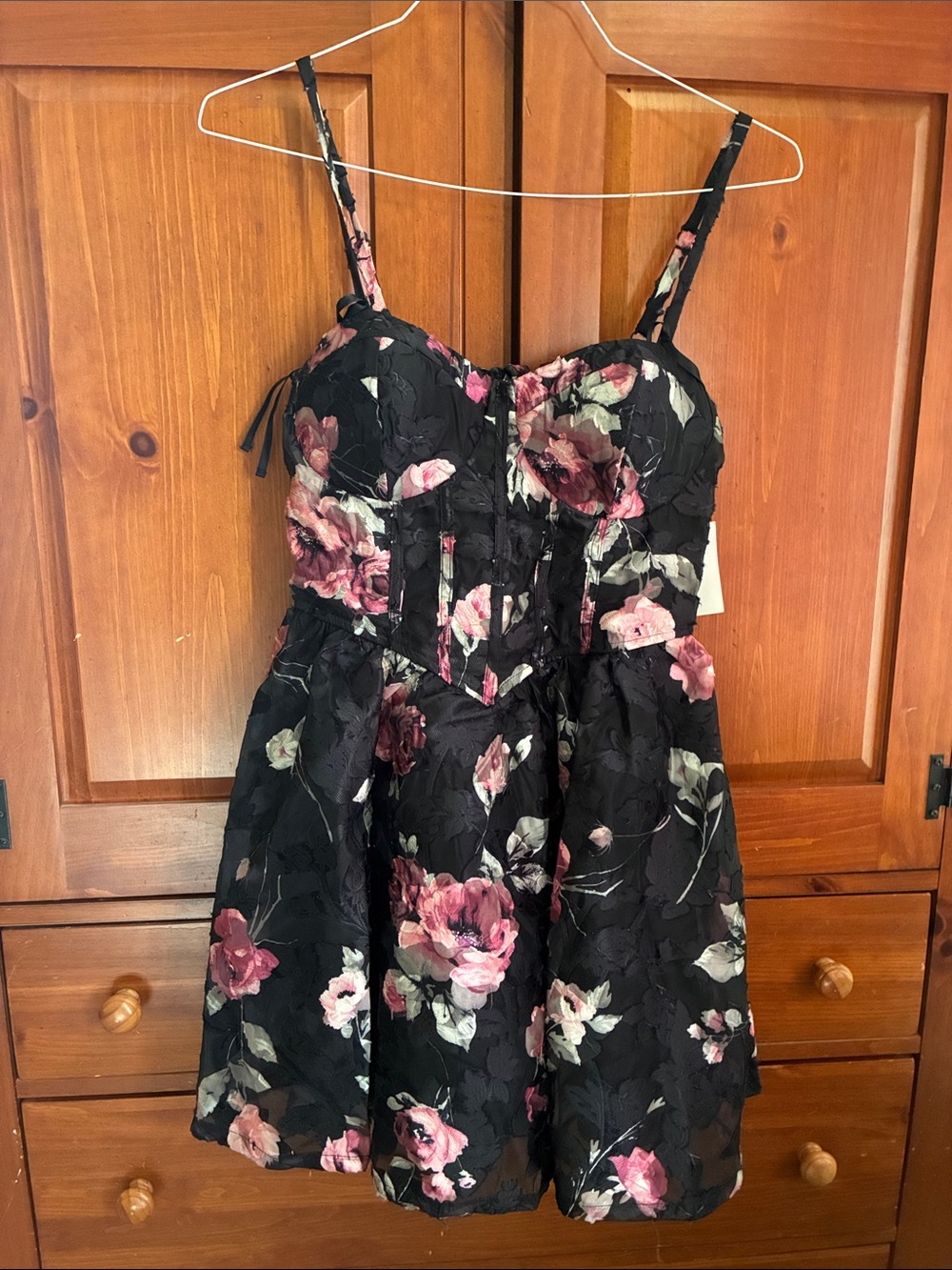 Black Floral Spaghetti-Strap size large Dress